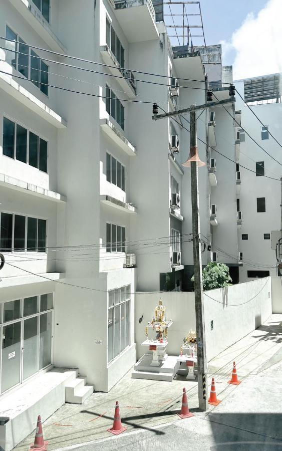 Baobab Hotel Patong Exterior foto